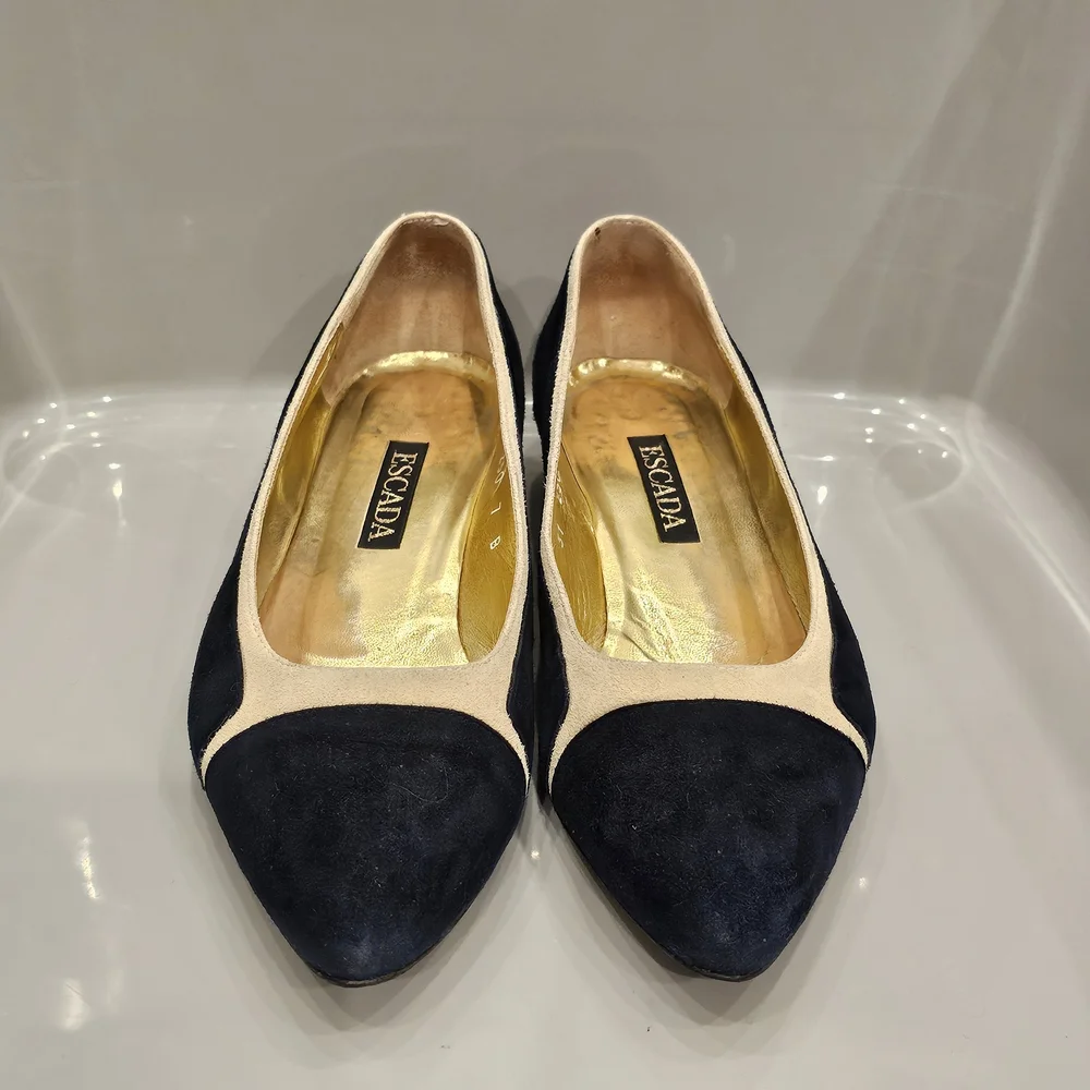Vintage 90's ESCADA Navy & Cream Suede Flats